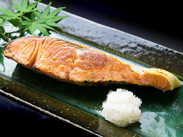 斎藤商店・越後村上の塩引鮭（5切れ） | 安心堂 食のSELECTネットショップ