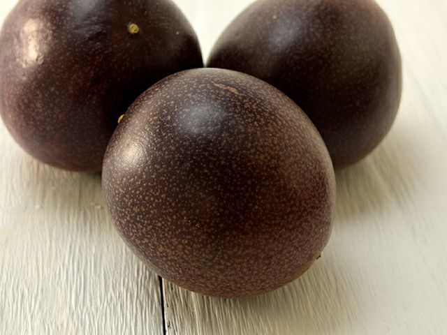 なぁるふぁーむ・完熟パッションフルーツ(13～15玉） | 安心堂 食の