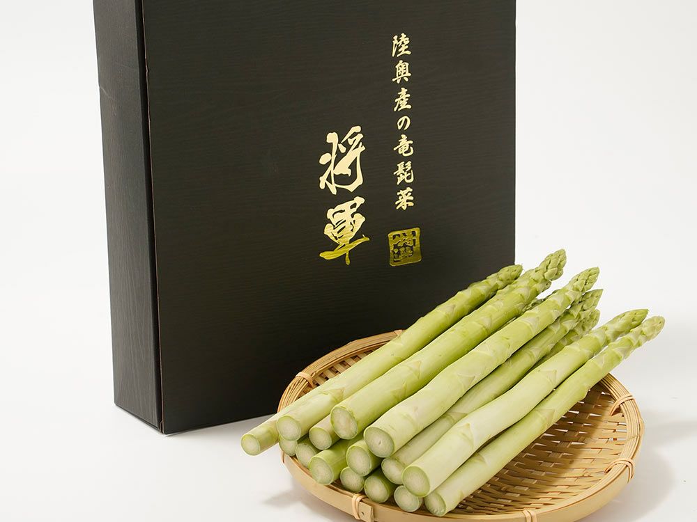 うえむら農園・ホワイトアスパラガス【L】約30本 | 安心堂 食のSELECT